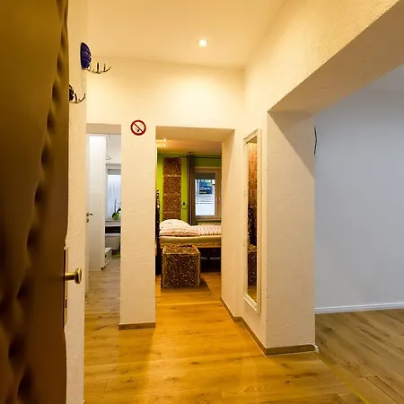 アパート Salzzimmer